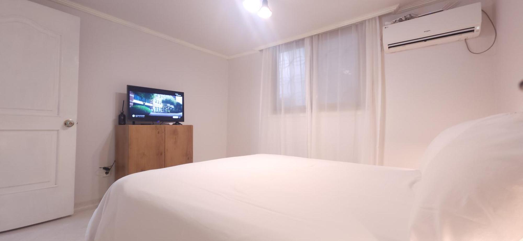 B-1 White Linen House Appartement *