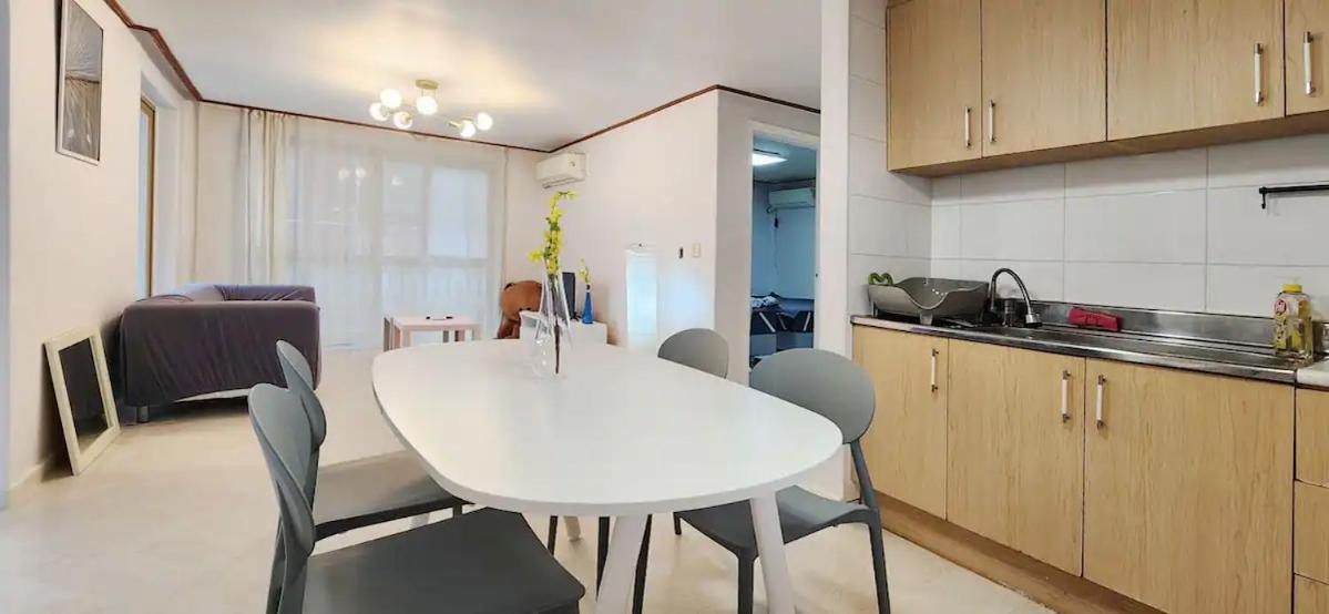 B-1 White Linen House Appartement *